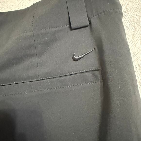 Nike Golf Dri-Fit Black Women’s Size 6 Shorts Athletic Knee Length Sportswear - Picture 5 of 7